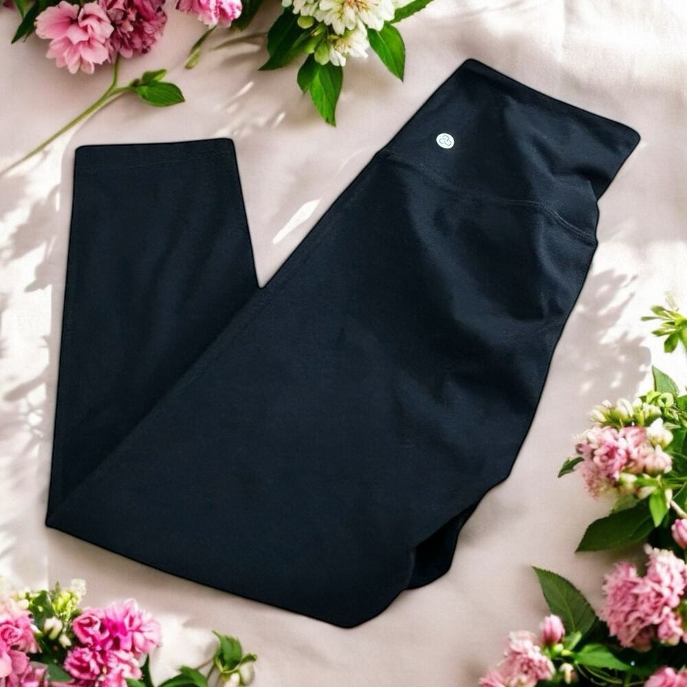 Zella Black Cropped Athletic Leggings Sz M Buttery Soft Thick Mid-Rise Yoga